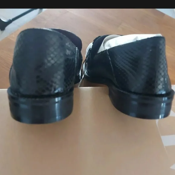 ZARA ANIMAL PRINT 100% COW LEATHER FLAT LOAFERS - Picture 2 of 9